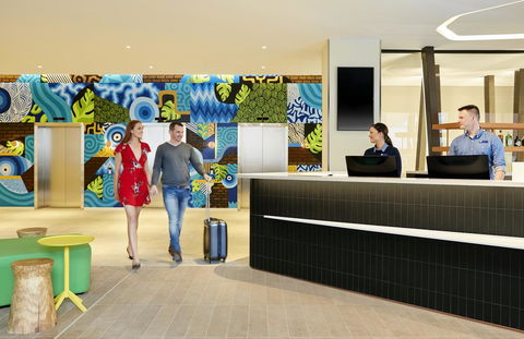 Holiday Inn Express Adelaide City Centre, An IHG Hotel - Accommodation Main Beach 36