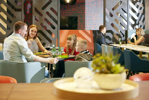 Holiday Inn Express Adelaide City Centre, An IHG Hotel - Accommodation Main Beach 35