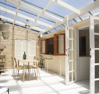 Wayfarers Cottage - Accommodation Main Beach