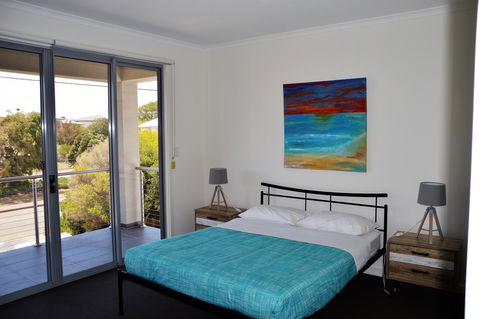 Eastern Breeze - Accommodation Main Beach 26