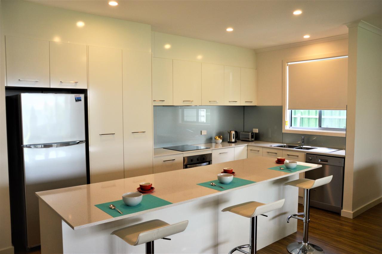  Accommodation Main Beach