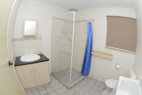 Discovery Parks - Roxby Downs - Accommodation Main Beach 2