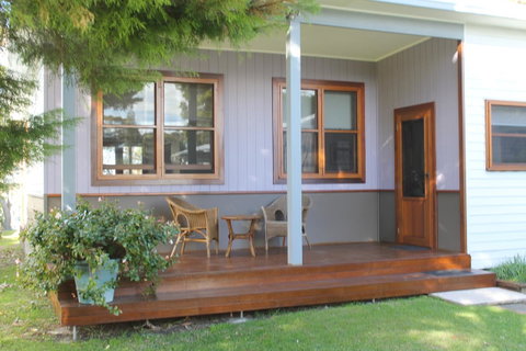 \'Point Break\' Your Waterfront Break At The Point - Accommodation Main Beach 2