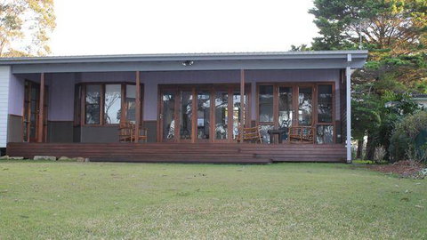 \'Point Break\' Your Waterfront Break At The Point - Accommodation Main Beach 3