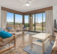 Sun  Surf Aldinga Beach Apartment - Accommodation Main Beach