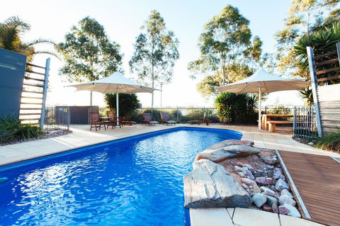 Majestic Oasis Apartments - Accommodation Main Beach 0