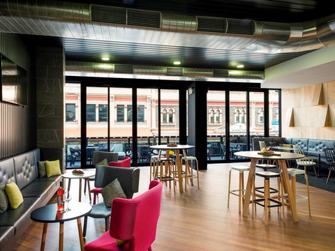 Ibis Adelaide - Accommodation Main Beach 31