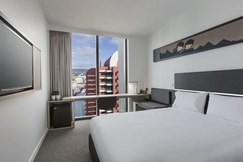 Ibis Adelaide - Accommodation Main Beach 4