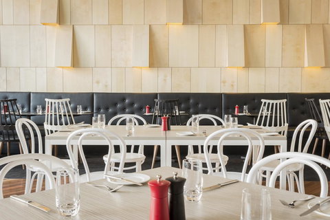 Ibis Adelaide - Accommodation Main Beach 19