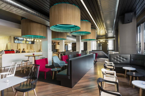 Ibis Adelaide - Accommodation Main Beach 1
