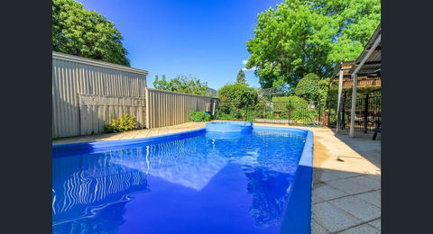 Ambrosia Holiday Home - Accommodation Main Beach 20