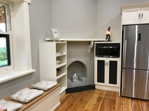 Ambrosia Holiday Home - Accommodation Main Beach 12