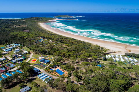 BIG4 Tasman Holiday Parks - Racecourse Beach - Accommodation Main Beach 1