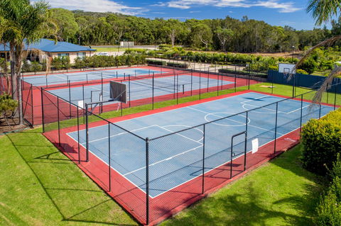 BIG4 Tasman Holiday Parks - Racecourse Beach - Accommodation Main Beach 33