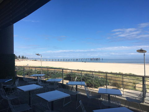 Luxury Beachside Accomodation - Accommodation Main Beach 26