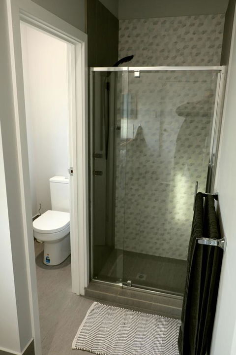 The Purple Door On Seaview - Accommodation Main Beach 11