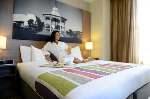 Grosvenor Hotel Adelaide - Accommodation Main Beach 7