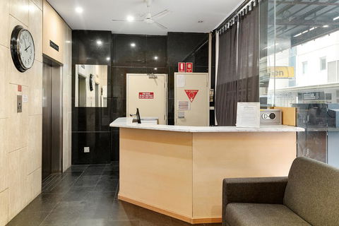 Cosmo On Bank - Accommodation Main Beach 14
