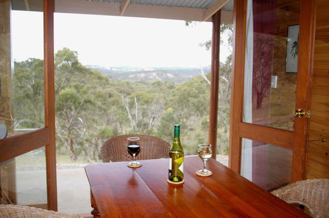 Molly's Chase - Accommodation Main Beach 21