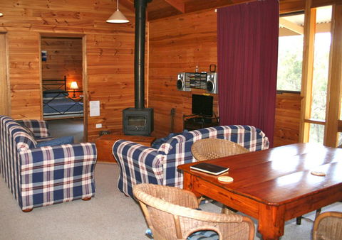 Molly's Chase - Accommodation Main Beach 17