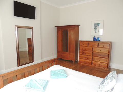Glenelg - Marina Retreat - Accommodation Main Beach 19