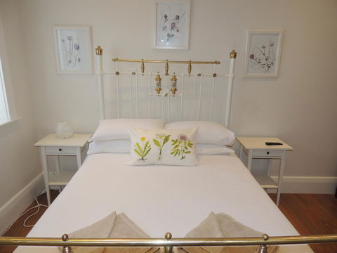 Glenelg - Marina Retreat - Accommodation Main Beach 16