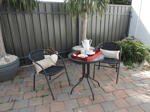 Glenelg - Marina Retreat - Accommodation Main Beach 26