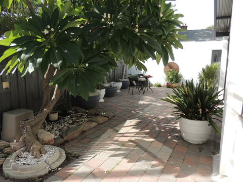 Glenelg - Marina Retreat - Accommodation Main Beach 35
