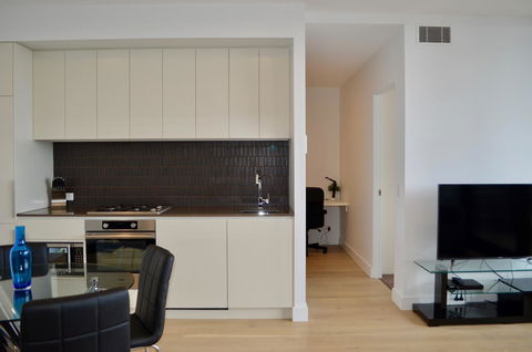 VUEonKW - Accommodation Main Beach 8
