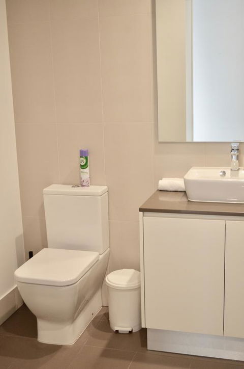 VUEonKW - Accommodation Main Beach 13