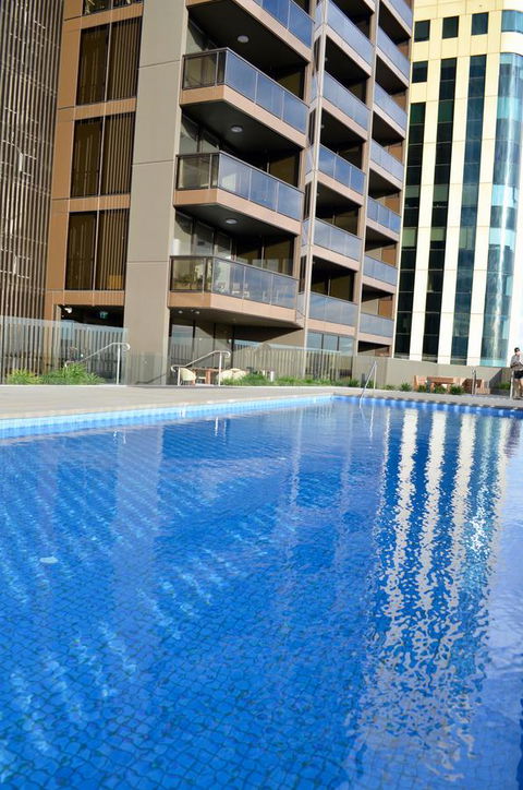 VUEonKW - Accommodation Main Beach 17