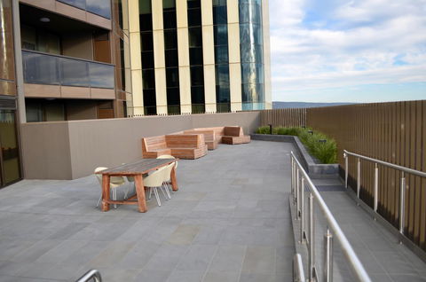 VUEonKW - Accommodation Main Beach 16