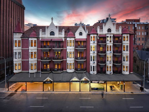 Mansions On Pulteney - Accommodation Main Beach 0