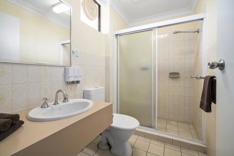 Garden City Motor Inn - Accommodation Main Beach 21