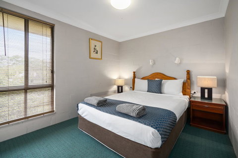 Garden City Motor Inn - Accommodation Main Beach 33