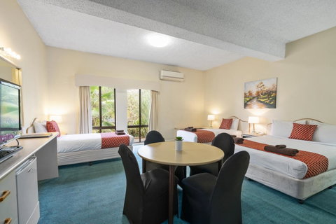 Garden City Motor Inn - Accommodation Main Beach 22