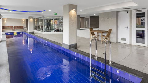 Oaks Adelaide Embassy Suites - Accommodation Main Beach 6