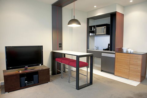 Mantra Hindmarsh Square - Accommodation Main Beach 14