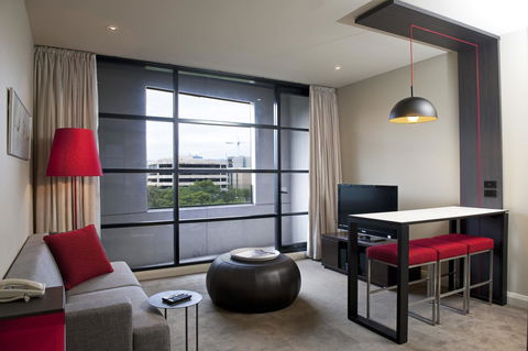 Mantra Hindmarsh Square - Accommodation Main Beach 13