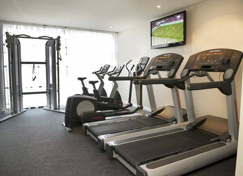 Mantra Hindmarsh Square - Accommodation Main Beach 2