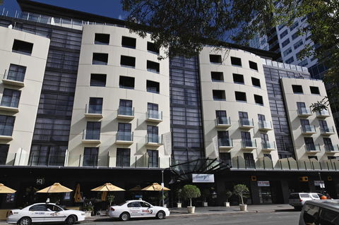 Mantra Hindmarsh Square - Accommodation Main Beach 20