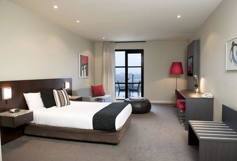 Mantra Hindmarsh Square - Accommodation Main Beach 11