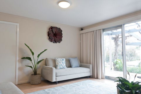 29 Jane - Accommodation Main Beach 6