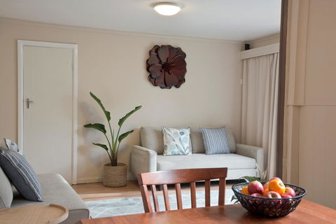 29 Jane - Accommodation Main Beach 10