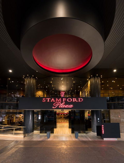 Stamford Plaza Adelaide - Accommodation Main Beach 1