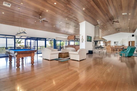 Doyles On The Bay - Accommodation Main Beach 15