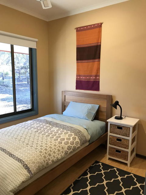 Kestrel Downs - Accommodation Main Beach 16