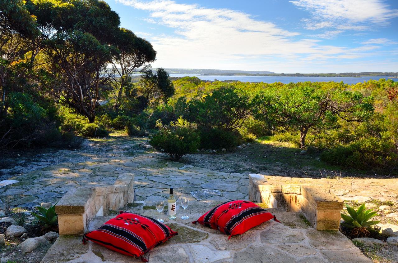 Pelican Lagoon SA Accommodation Main Beach
