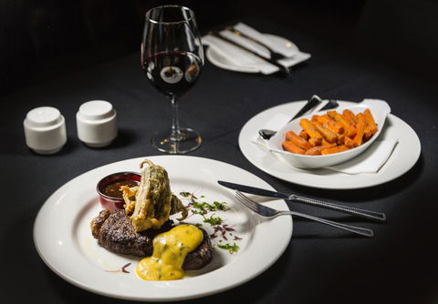 Adelaide Inn - Accommodation Main Beach 30