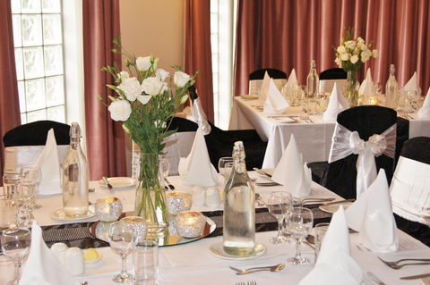 Adelaide Inn - Accommodation Main Beach 27